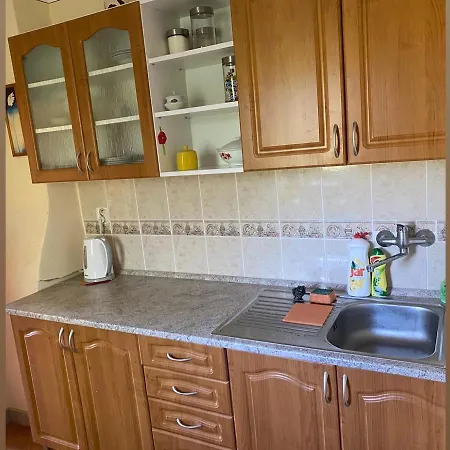 아파트 Chatocka Na Siravke *